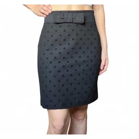 LOFT Women's Size 2 Black Polka Dot Bow Accent Straight Pencil Skirt - Picture 1 of 6